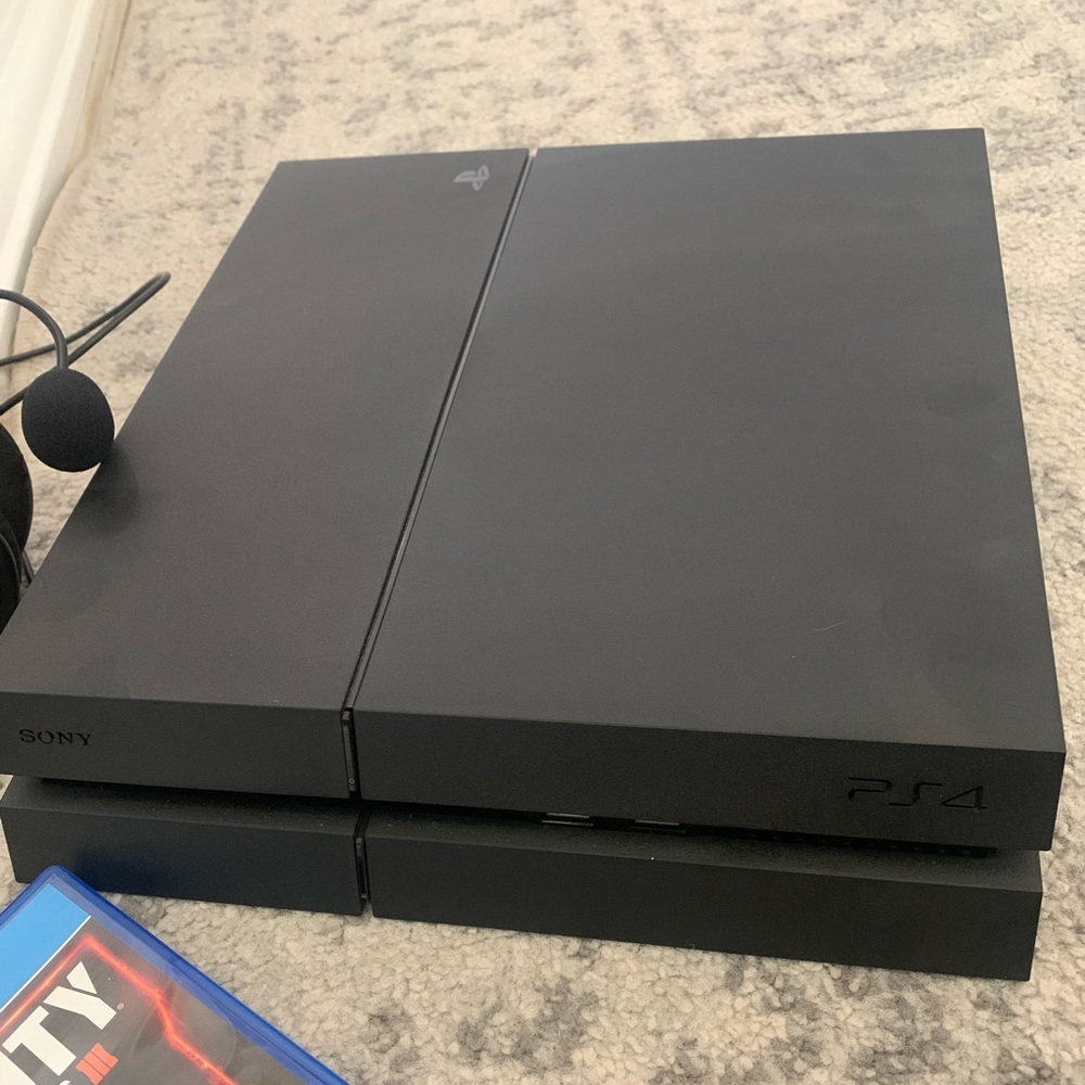 PlayStation 4 bundle
